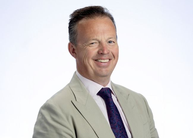 Huw Howells / Managing Director, Manufacturing and Industrials & Regional Head, Midlands, Lloyds Cor