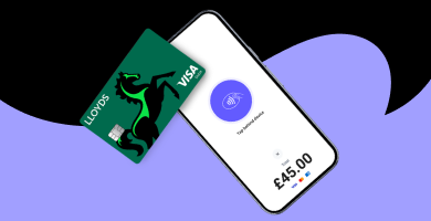 Making contactless payment using Tap to Pay.